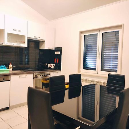 Kastel Stafilic Comfortable Apartments Kaštela المظهر الخارجي الصورة